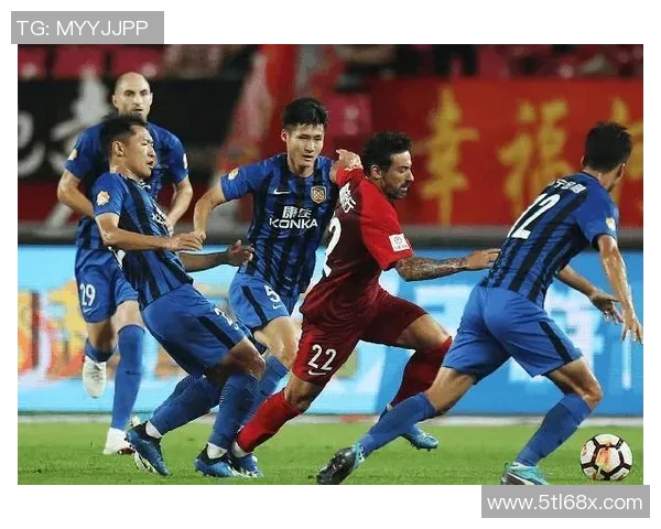 拜仁与恒大对决球迷热议赛况与球队表现的精彩点评